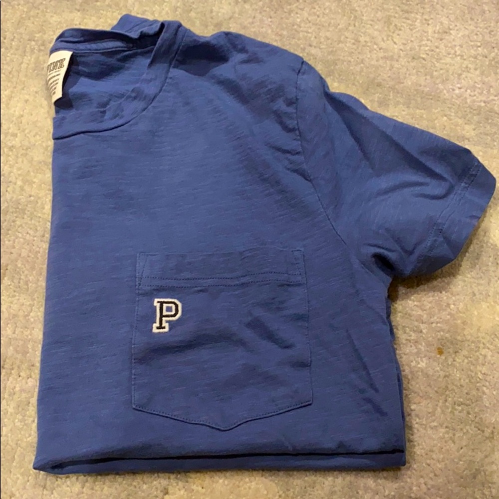 VS PINK Cropped Pocket Tee